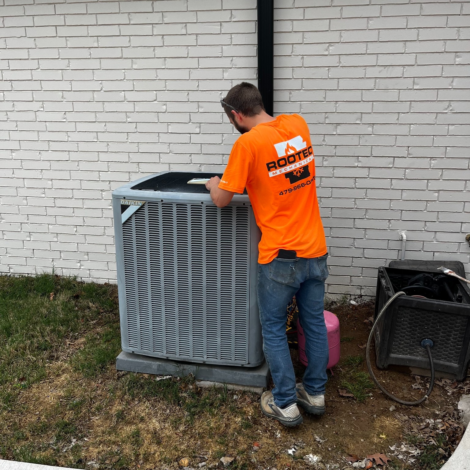 AC condenser installation in Bentonville Arkansas