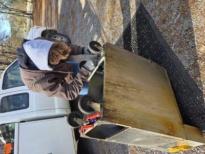 {{ custom_values.service_3 }} in {{custom_values.area_3})