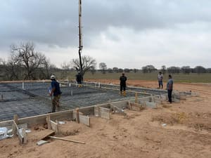 {{ custom_values.service_3 }} in {{custom_values.area_3})