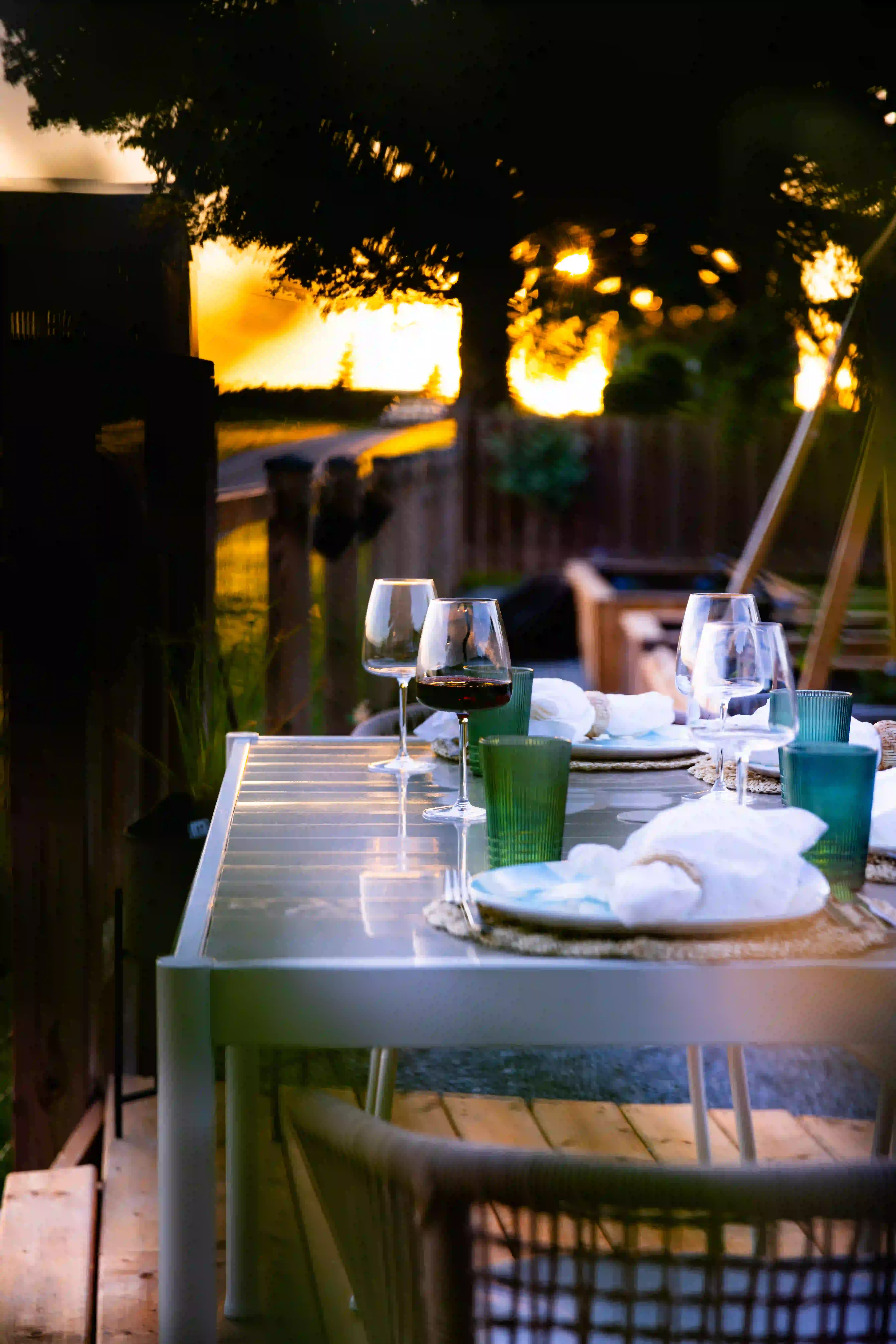 Outdoor dining and gathering space at The White House