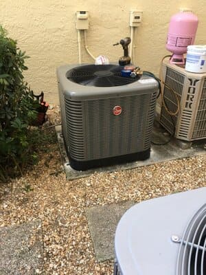 {{ custom_values.service_4 }} in {{custom_values.area_4})