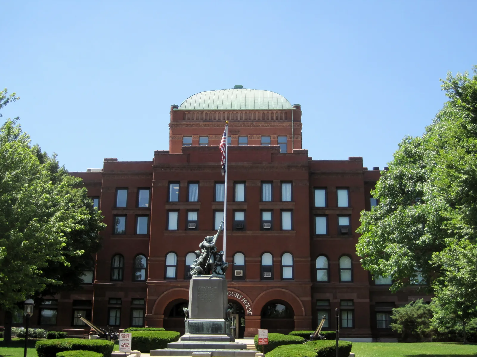 The Kane County Courthouse in Geneva, Illinois