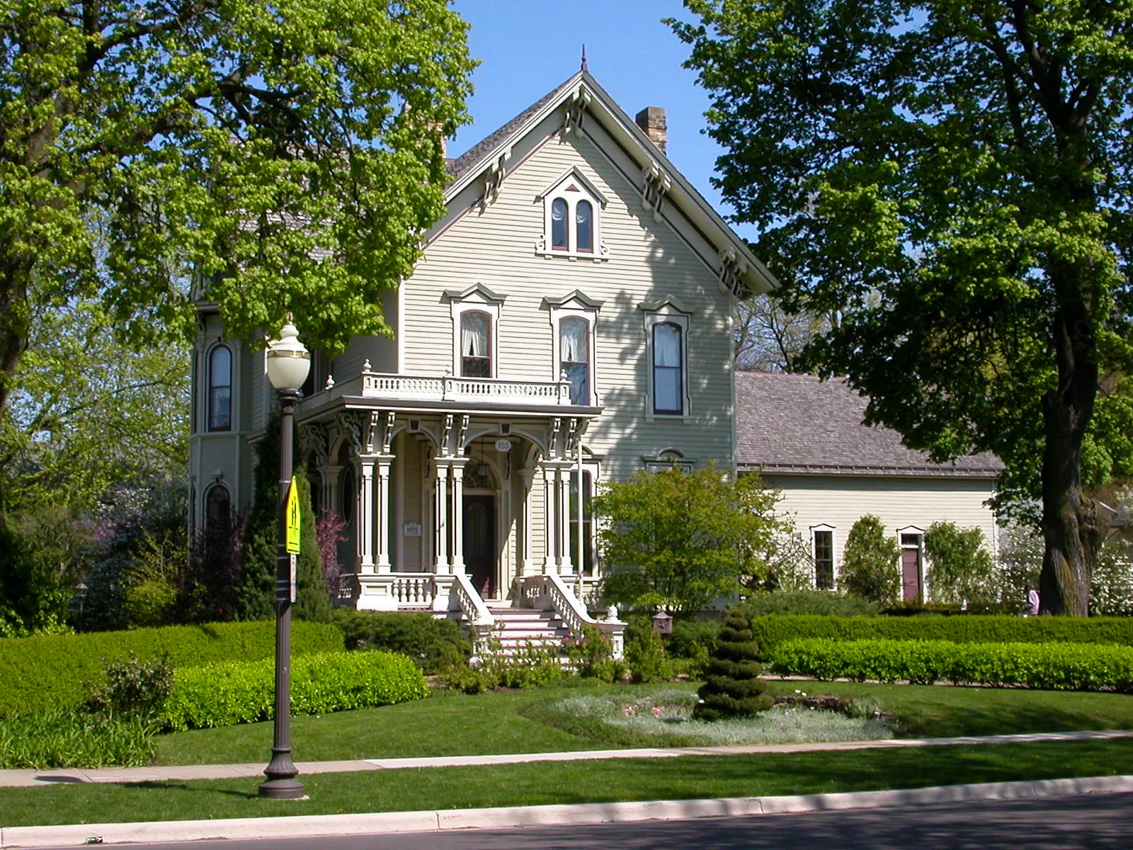 A Victorian house in a historic district near downtown Elgin, Illinois