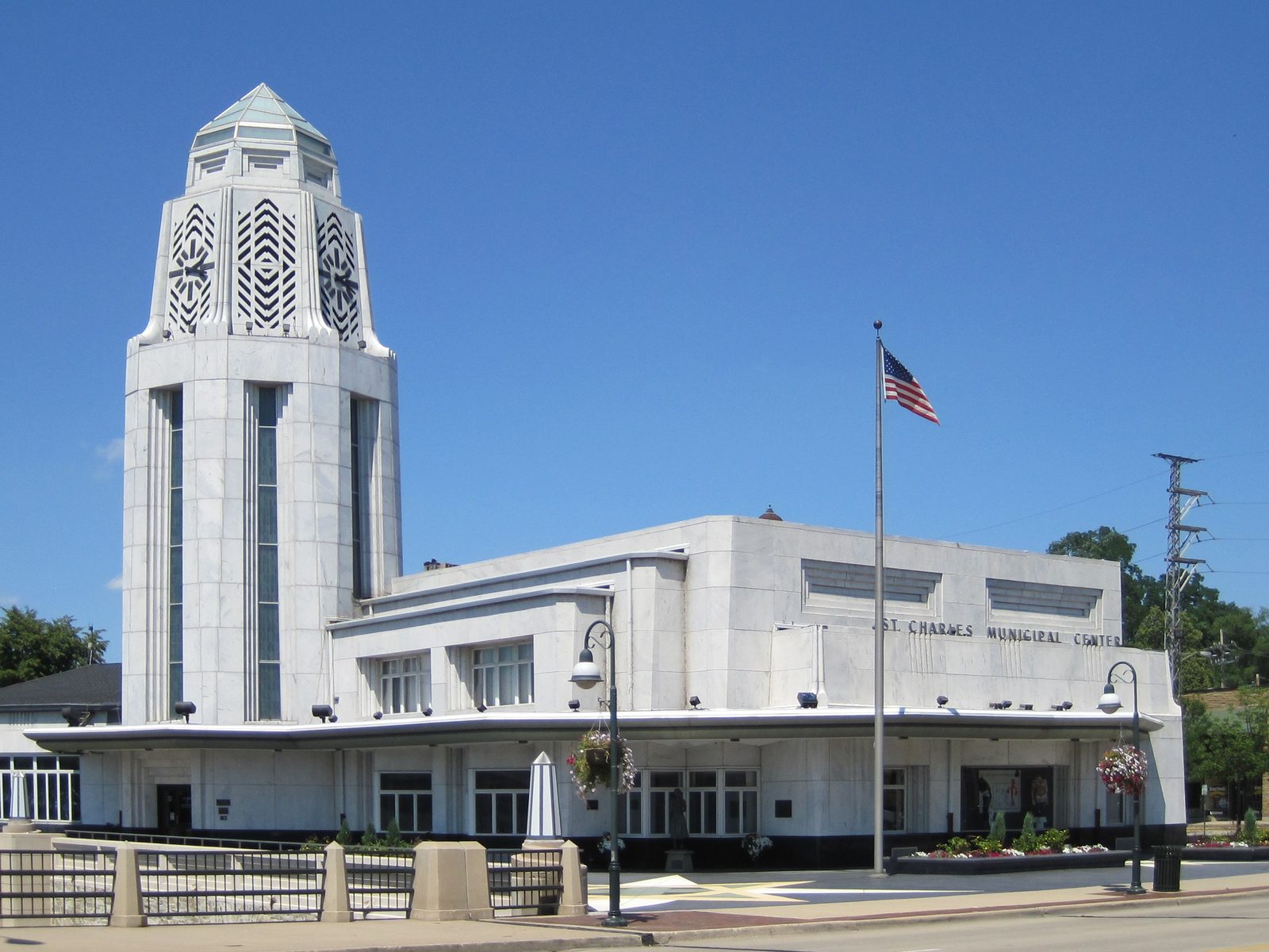 The St. Charles Municipal Building beside the Fox River in St. Charles, Kane County, Illinois