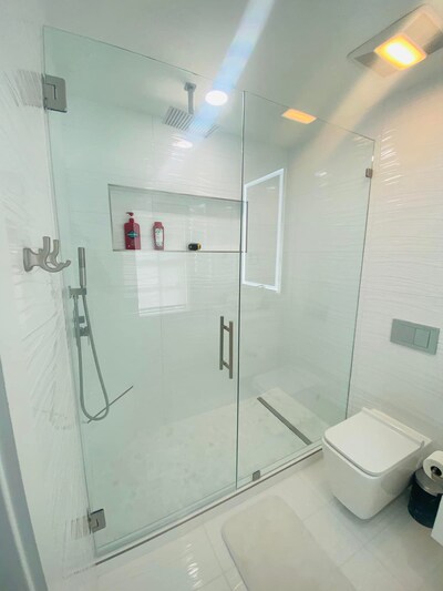 {{ custom_values.service_3 }} in {{custom_values.area_3})