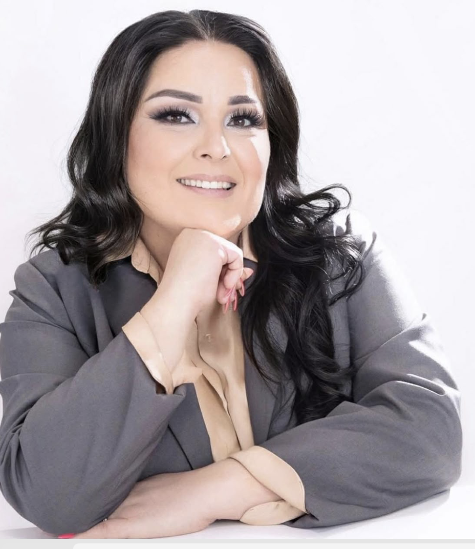 Yesenia Félix