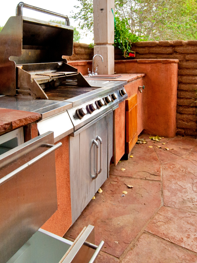 Brick and stone outdoor kitchen