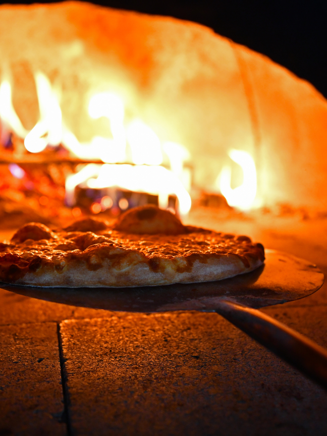 Masonry wood-fired pizza oven