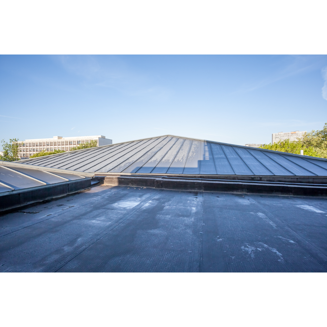 Flat roof — TPO membrane example
