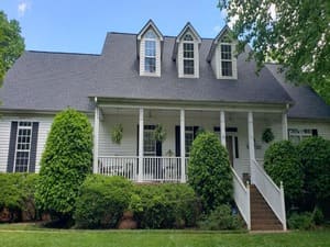 {{ custom_values.service_4 }} in {{custom_values.area_7})