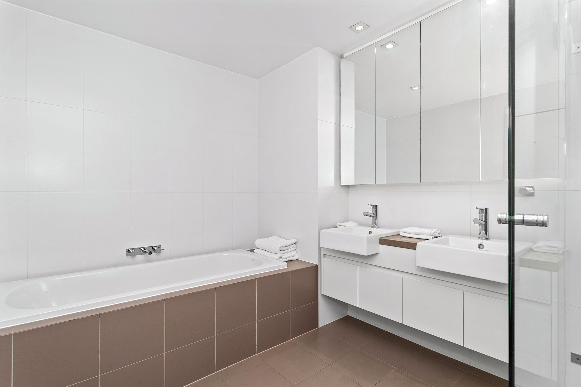 411/2 Bovell Lane, Claremont Main Ensuite