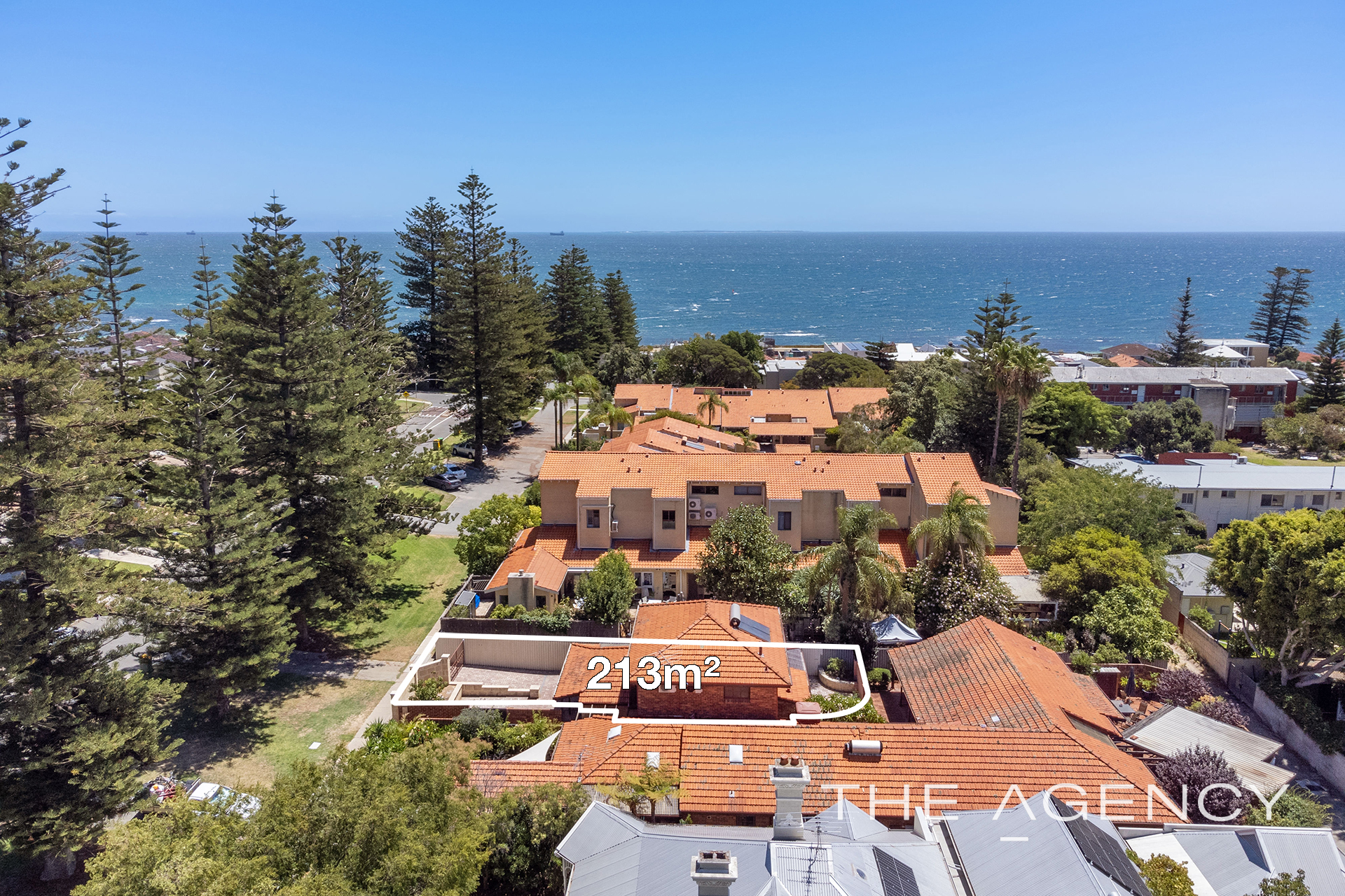 1/24 Salvado Street, Cottesloe WA 6011 Aerial West