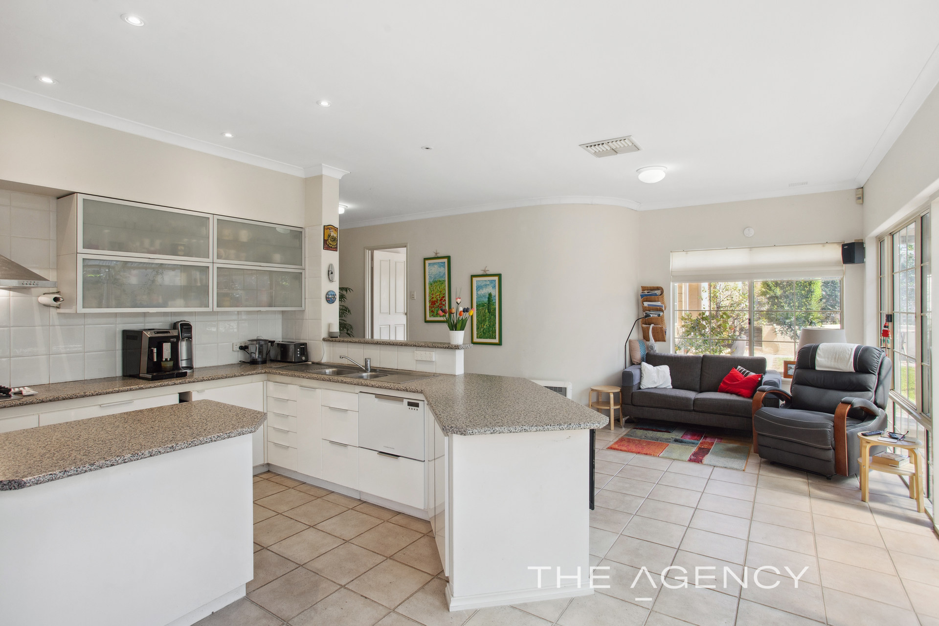 5 Broome Street Cottesloe WA 6011 Front