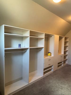 {{ custom_values.service_2 }} in {{custom_values.area_7})