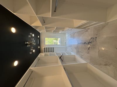 {{ custom_values.service_4 }} in {{custom_values.area_7})