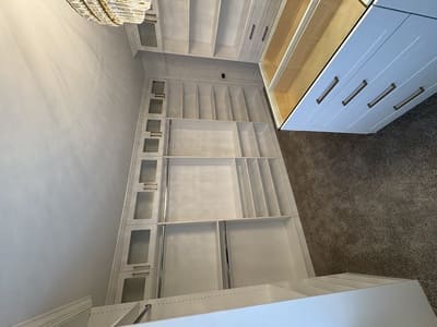 {{ custom_values.service_2 }} in {{custom_values.area_1})