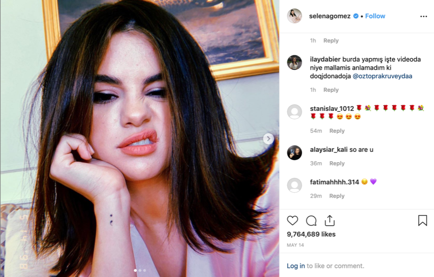 âhi CannesâŠyouâre very prettyâ @selenagomez on Instagram