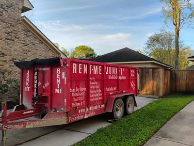 Mobile dumpster rental and junk removal in Houston