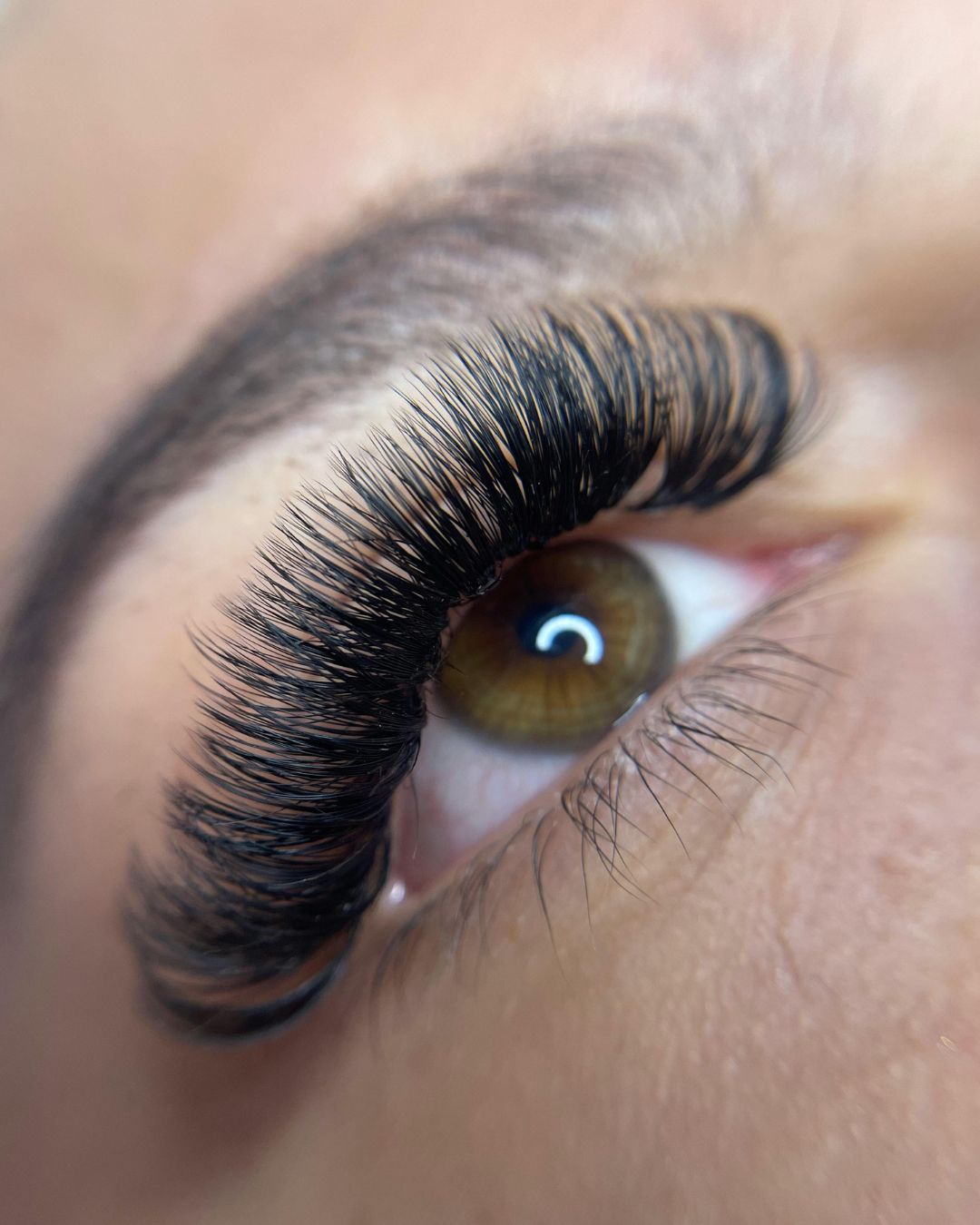 Volume lash fill