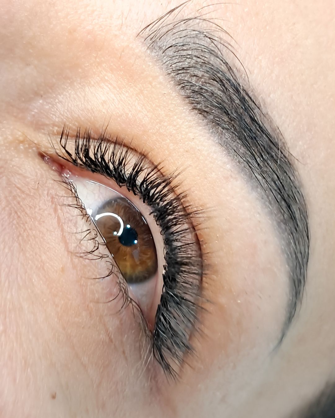 Lash extension patch test