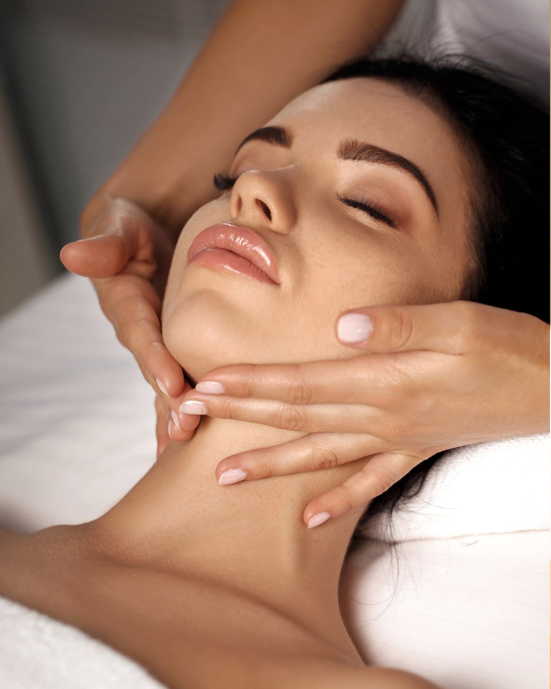Bombshell bespoke customized facial