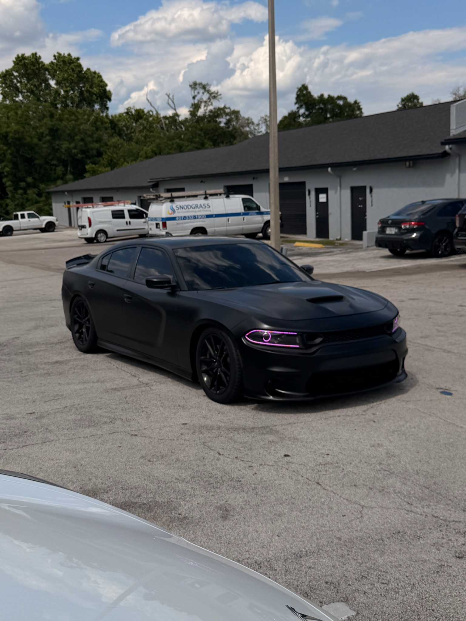 KVNG Kustomz custom vehicle wrap
