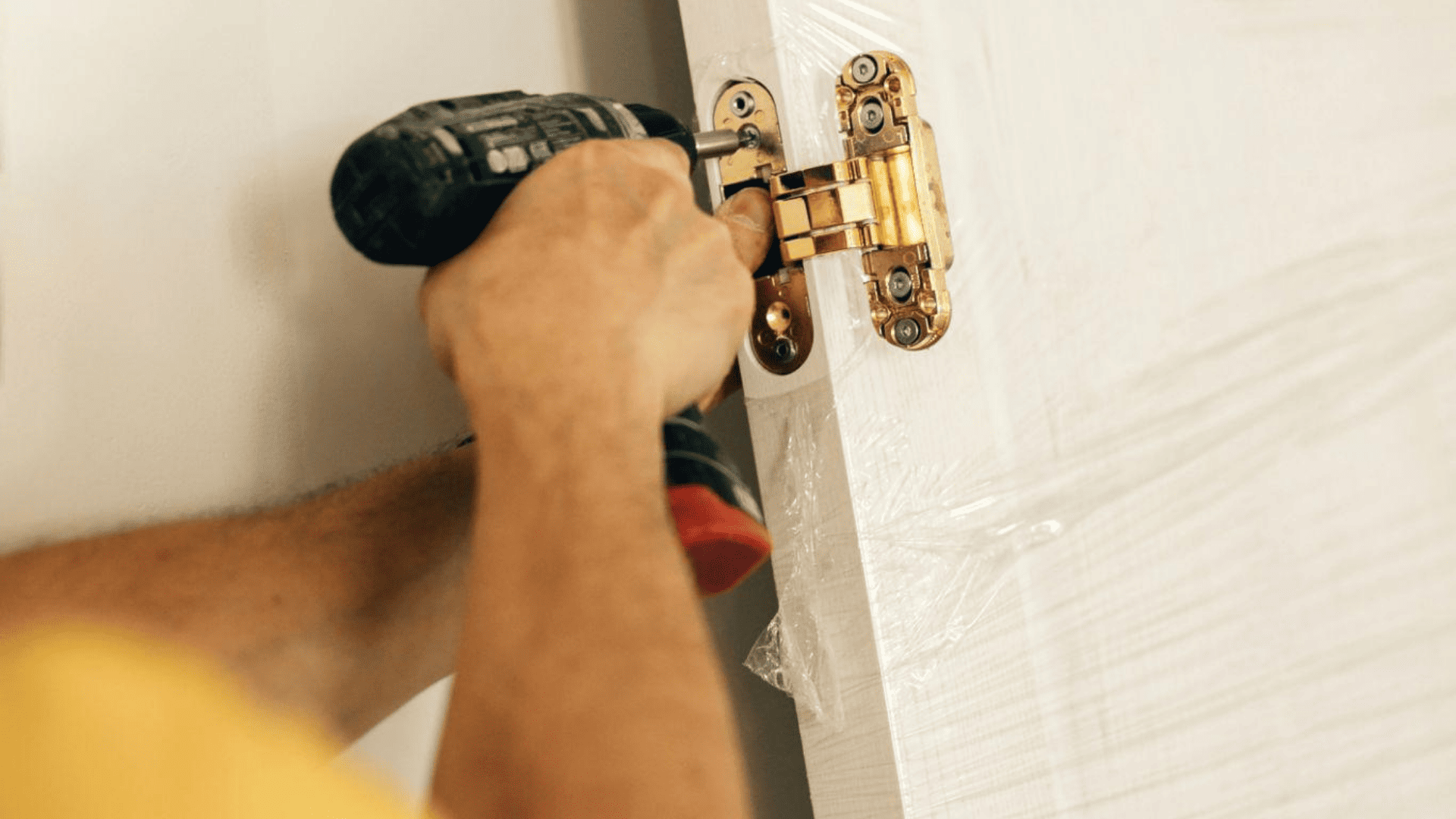 Door Installation & Hardware Fitting