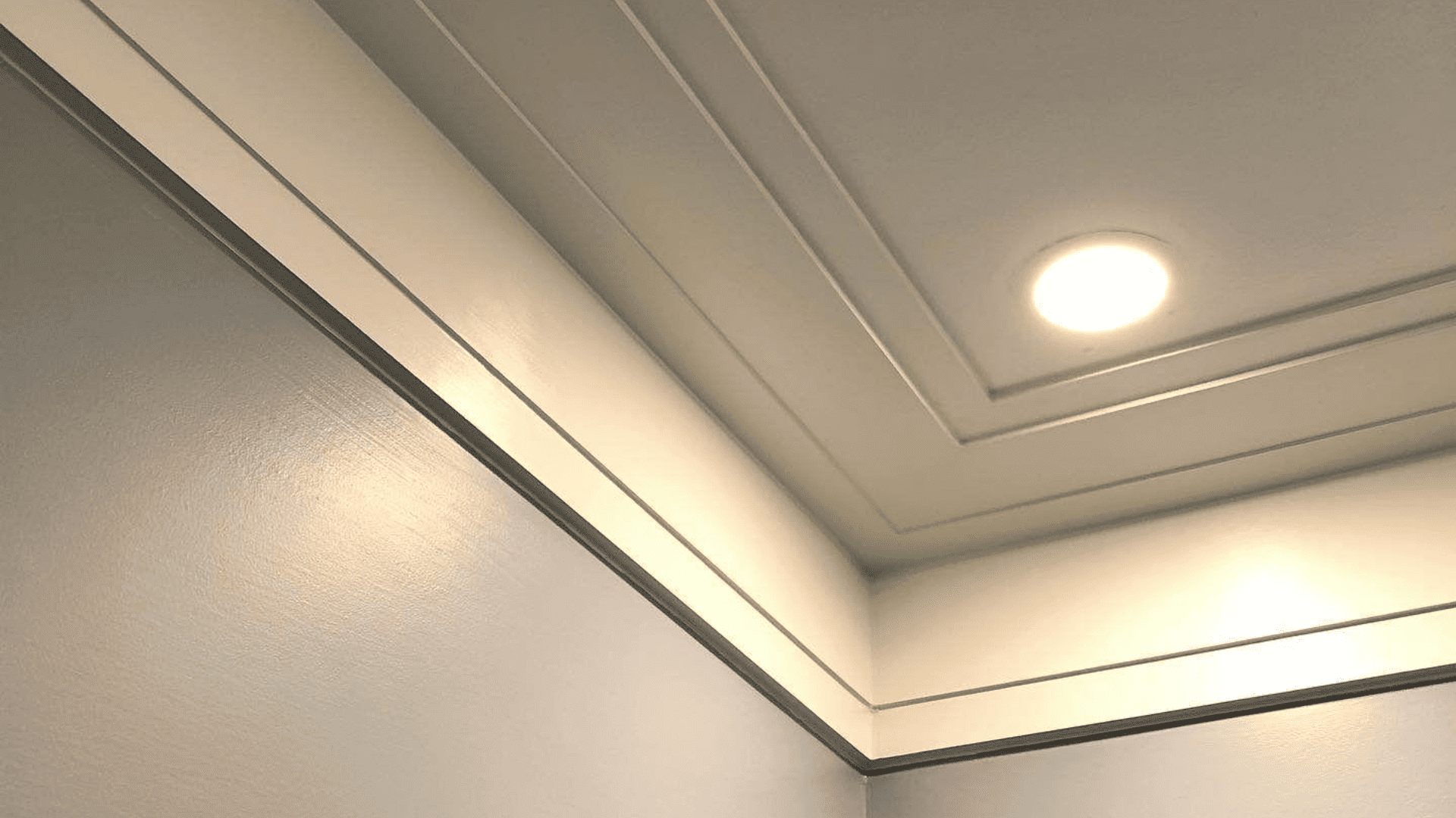 Crown Molding & Baseboard Installation