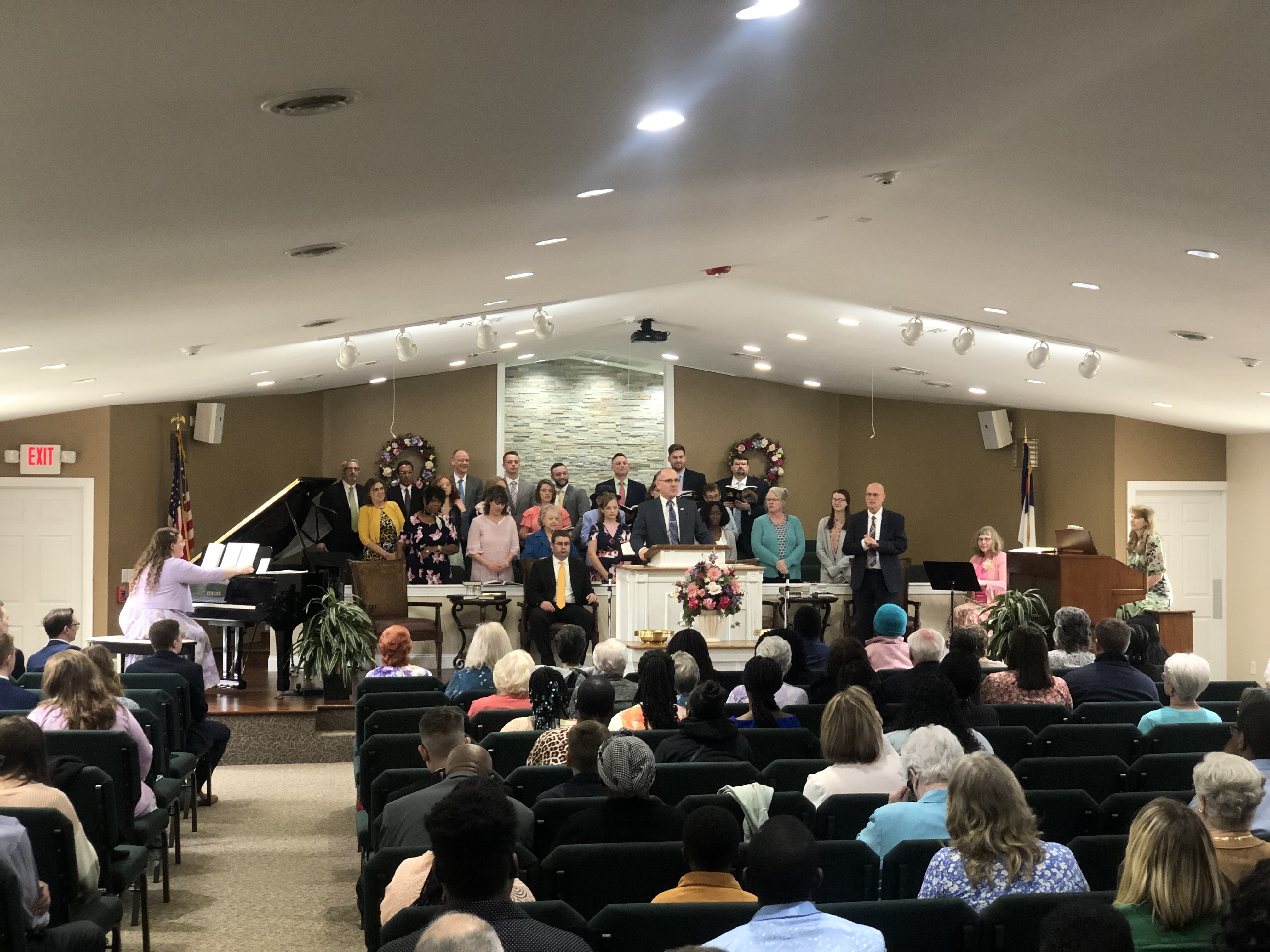 Chapel service at Independent Baptist Seminary