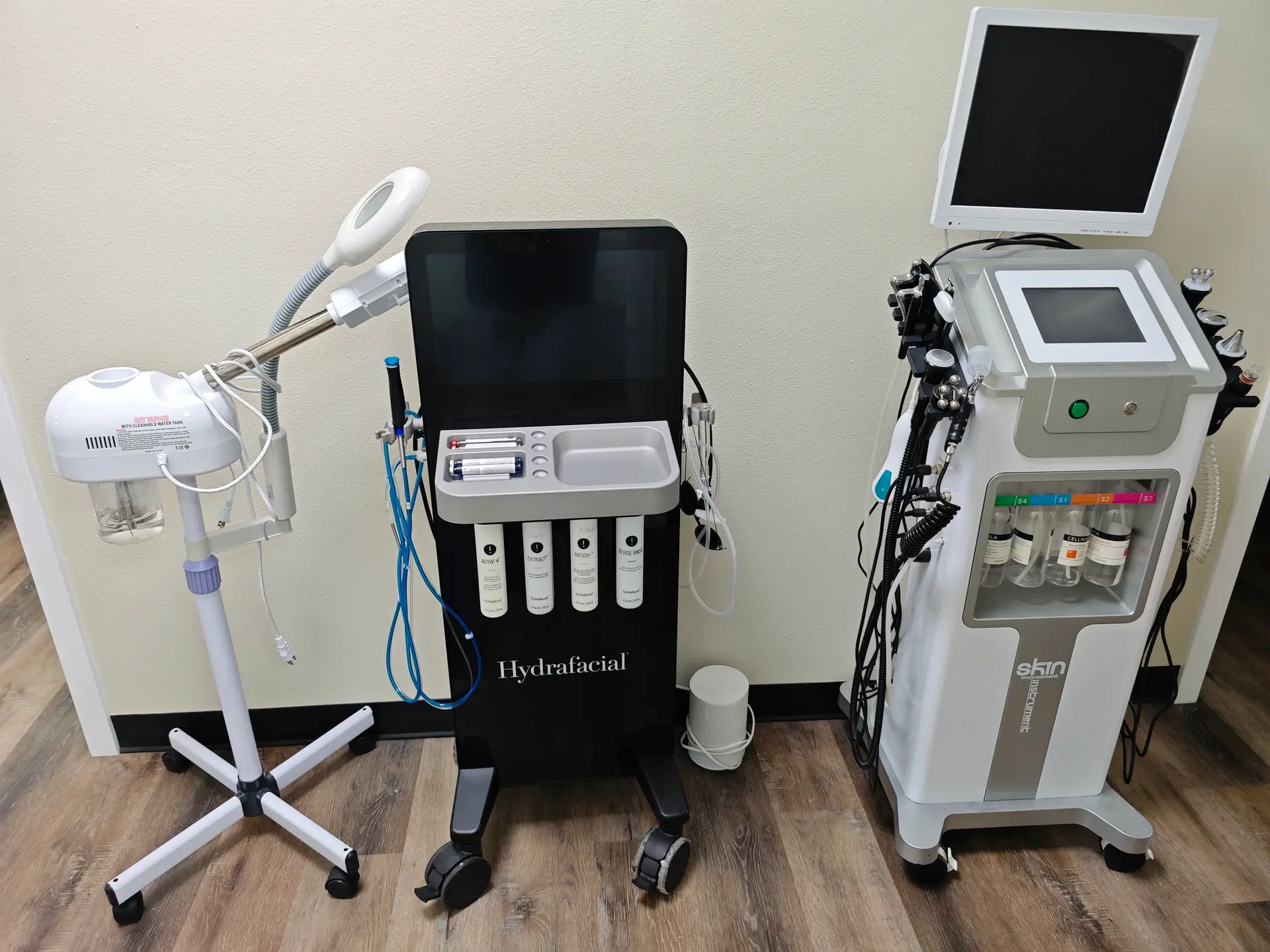HydraFacial technology treatment at Natural Beauty Spa in Bellevue WA