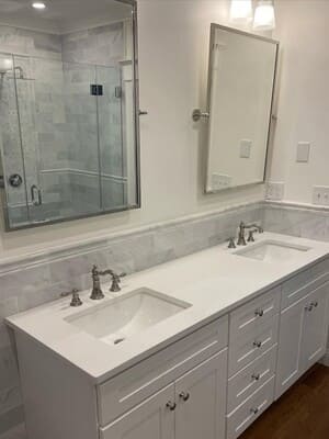 {{ custom_values.service_3 }} in {{custom_values.area_3})