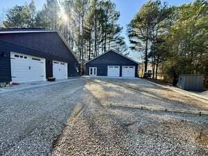 {{ custom_values.service_2 }} in {{custom_values.area_2})