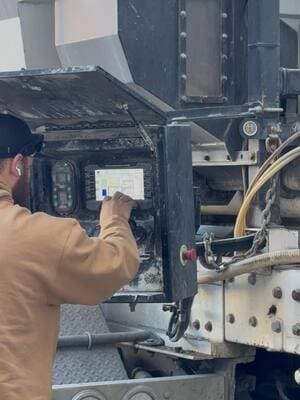 {{ custom_values.service_2 }} in {{custom_values.area_3})