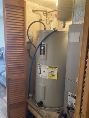 Water leak in Savannah