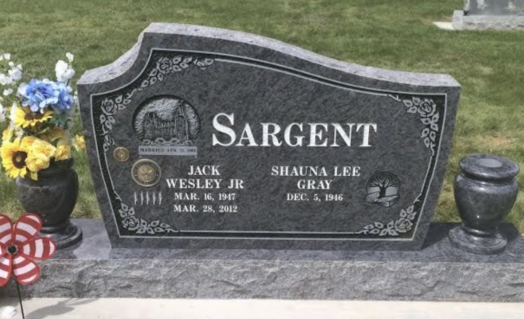 How to Choose a Headstone That Reflects a Loved One’s Personality How to Choose a Headstone That Reflects a Loved One’s Personality