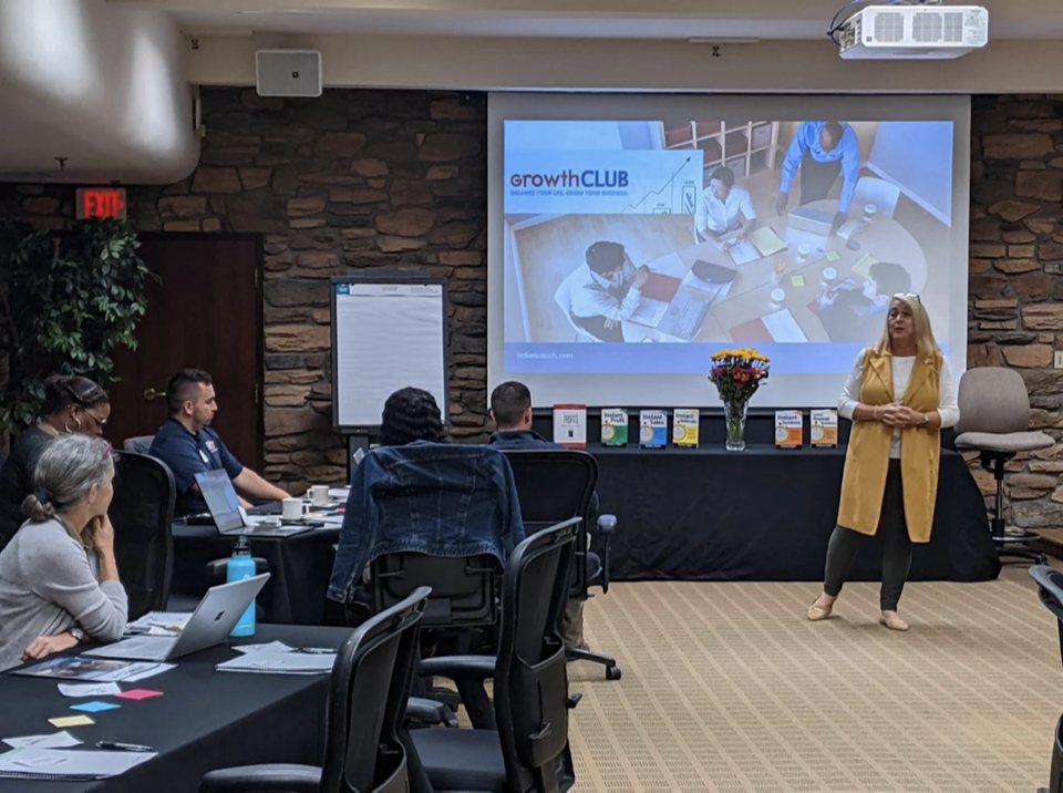 Master Coach Mary Ann Hauser teaching business owners at GrowthCLUB
