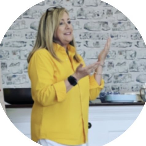 Master Coach Mary Ann Hauser teaching business owners