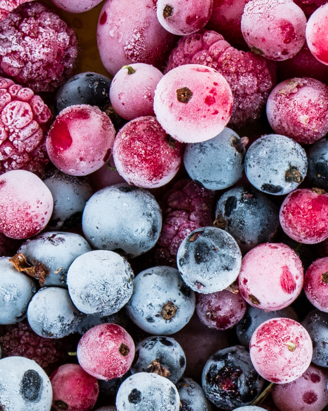 why buying frozen fruit is a smart choice
