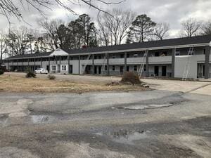 {{ custom_values.service_3 }} in {{custom_values.area_3})