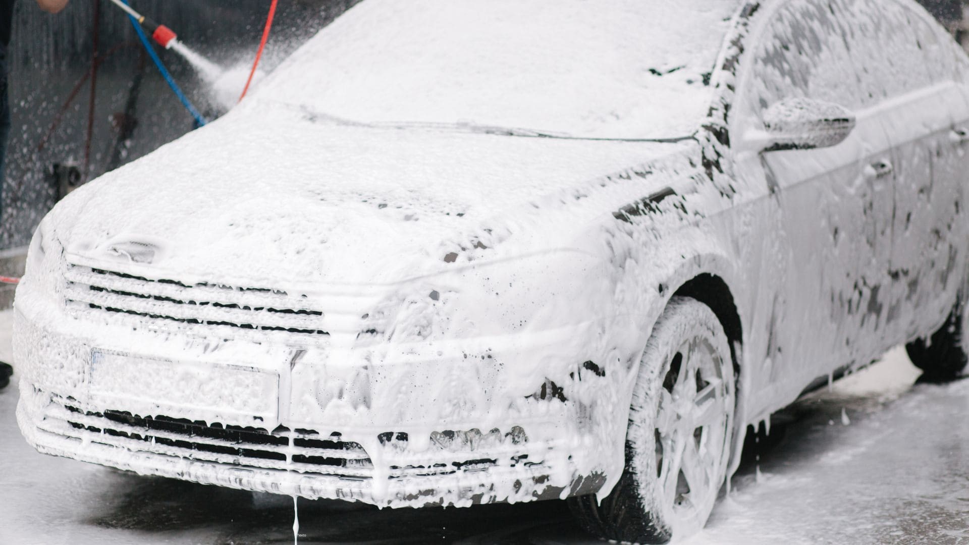 Deep Clean Sedans in Omaha