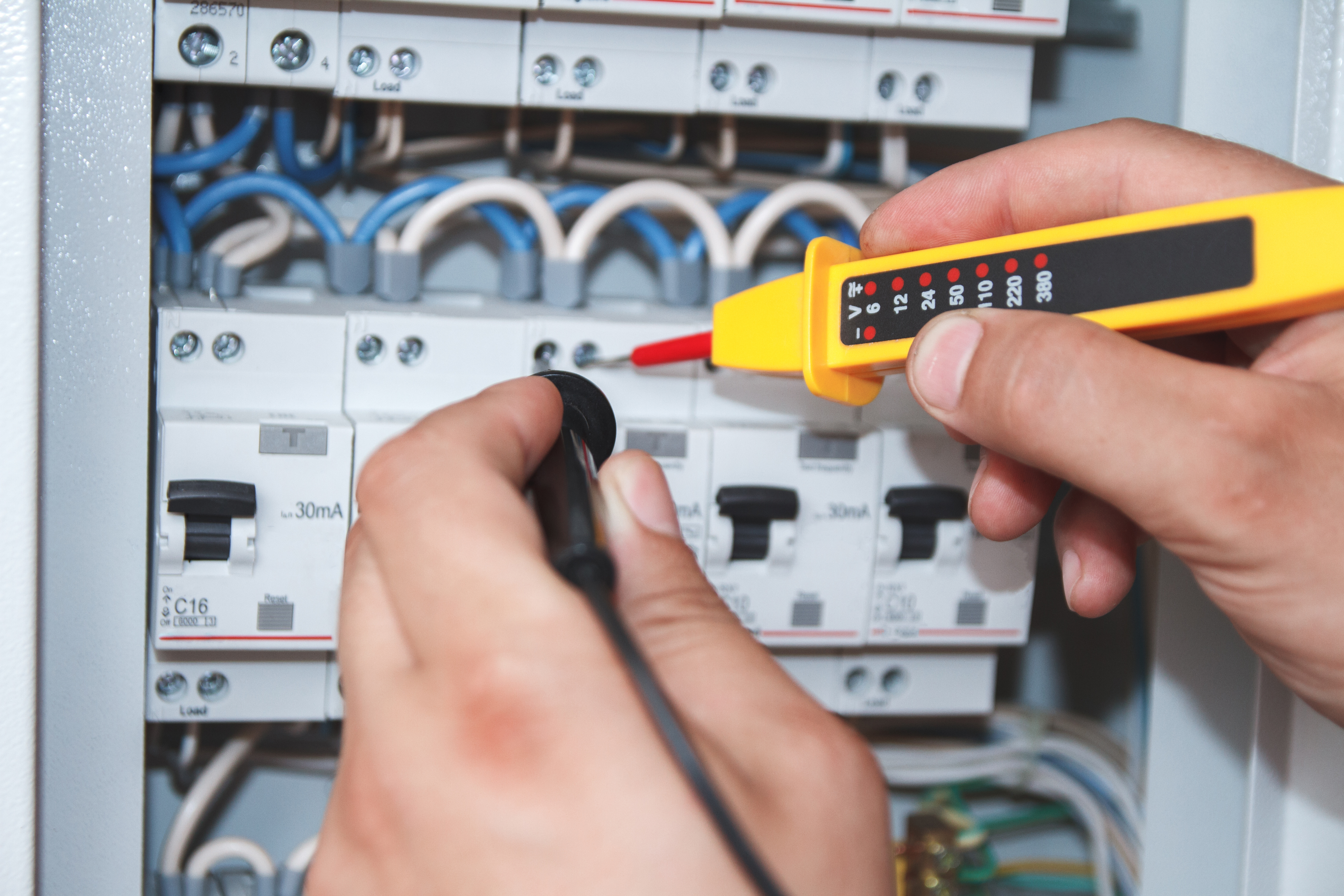 Electrical Safety Checks for commercial property