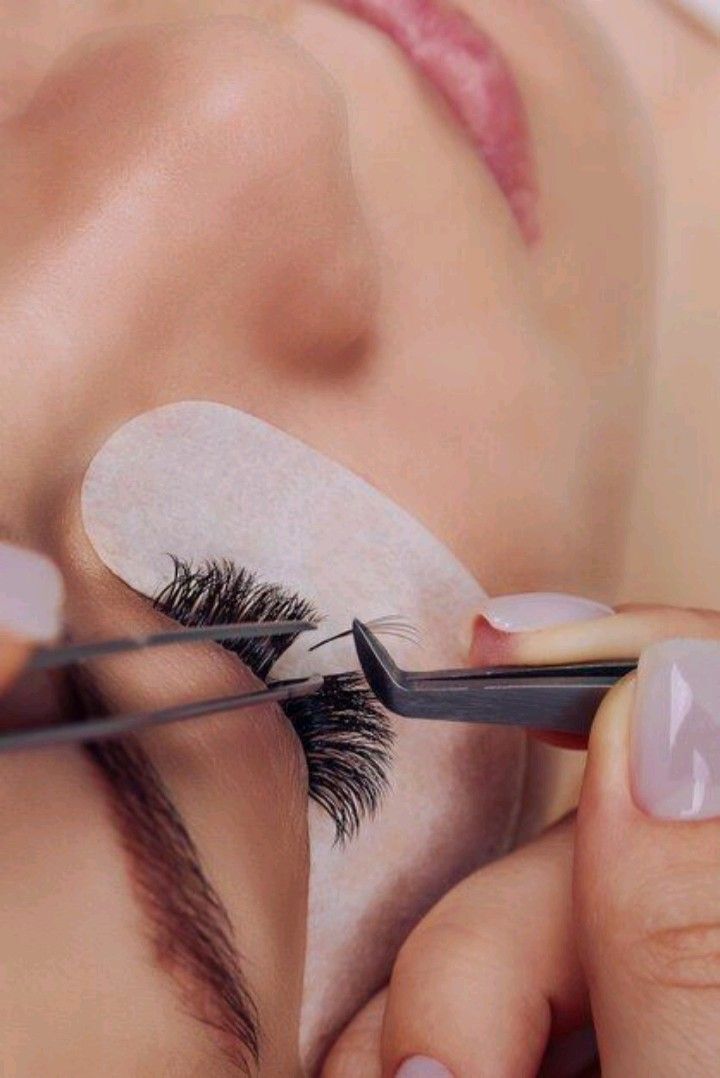 lash extensions Sussex WI lash extensions Sussex WI