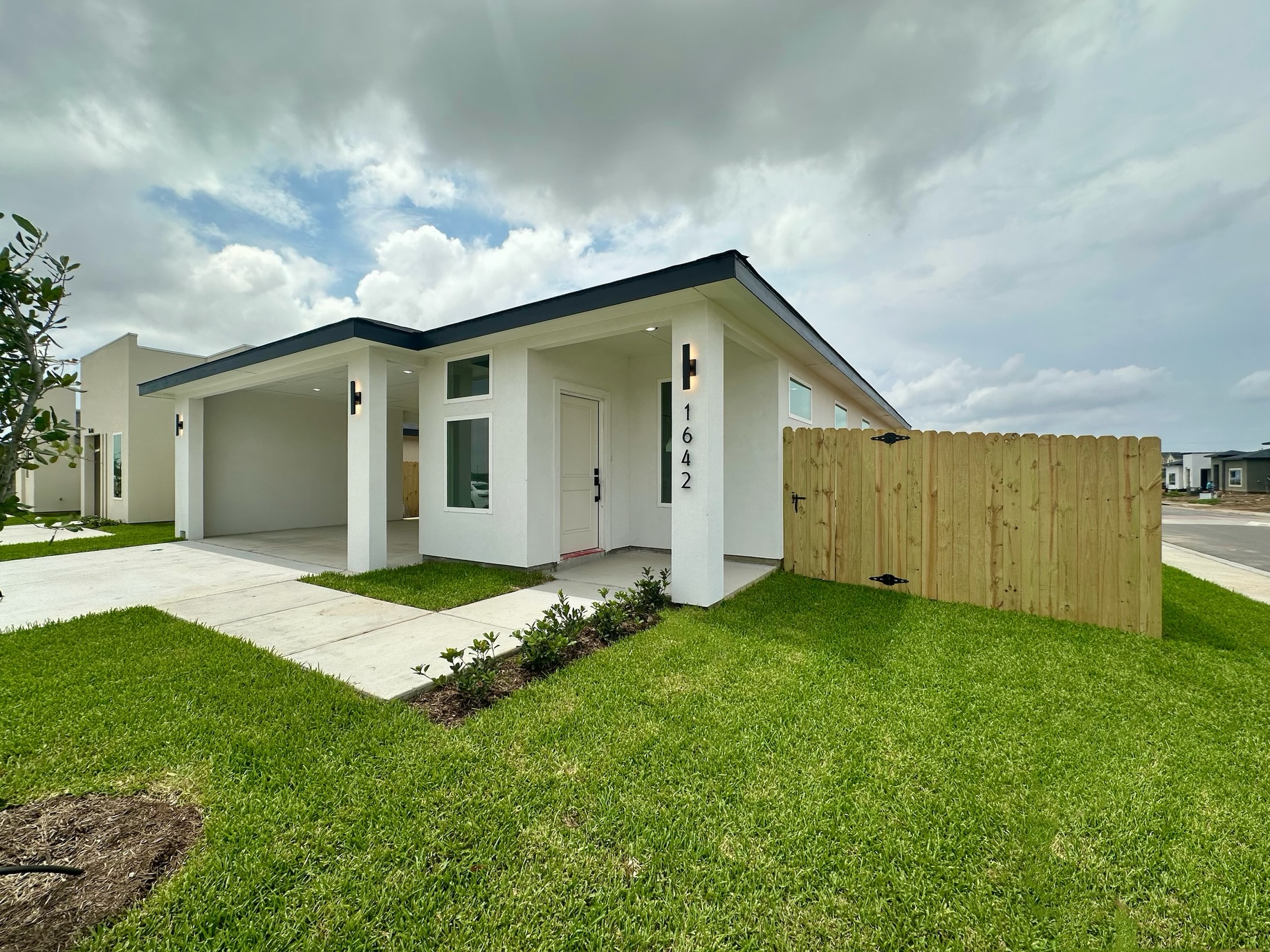 Santa Elena home 1