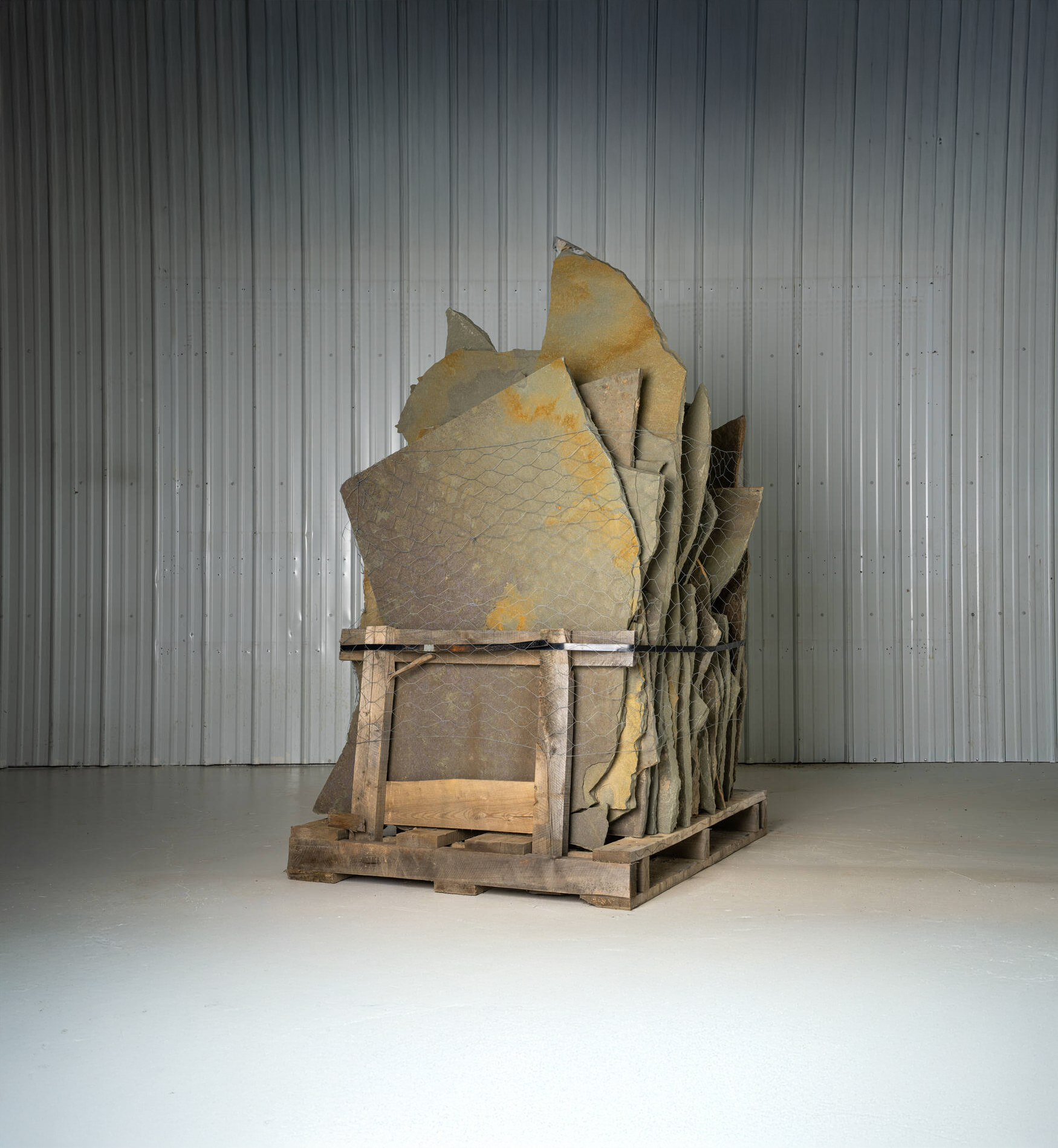 Pallet of Irregular Natural Cleft 