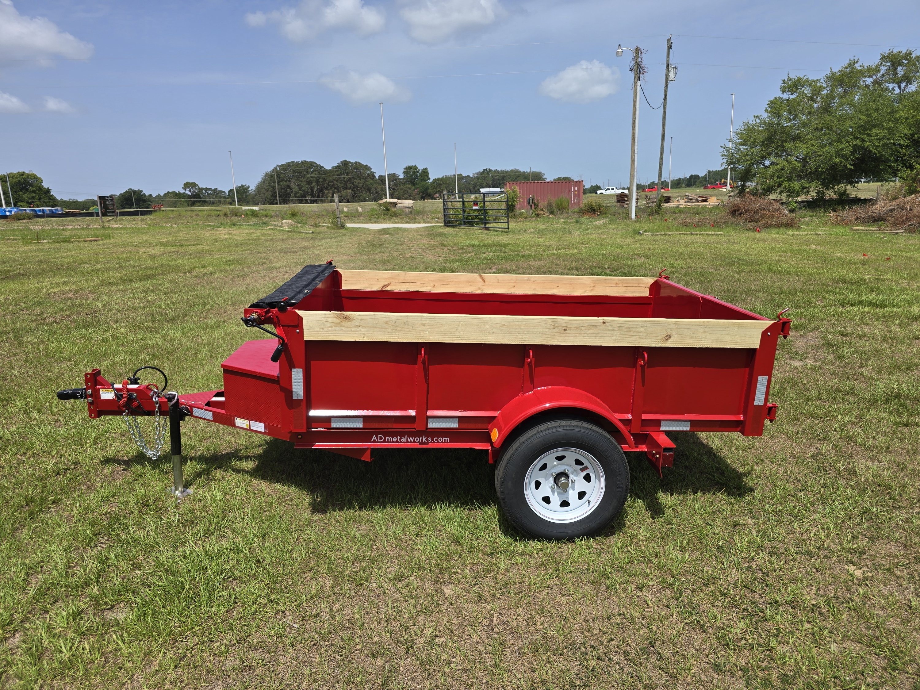 5x8 Dump Trailer