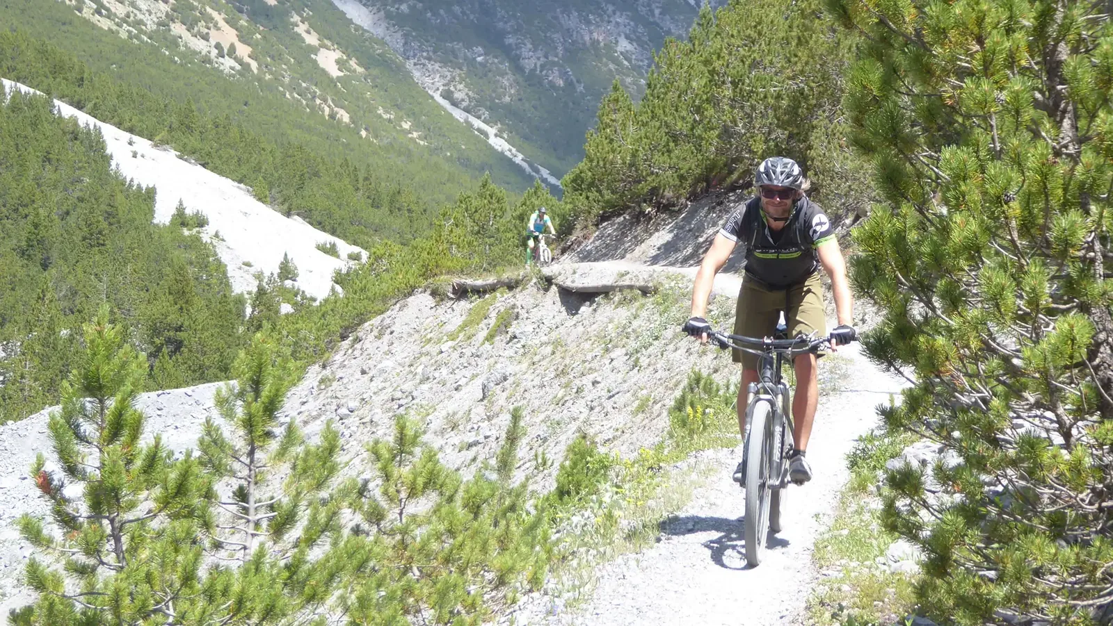 Alexander Hanke-Mellby: MOUNTAINBIKEN