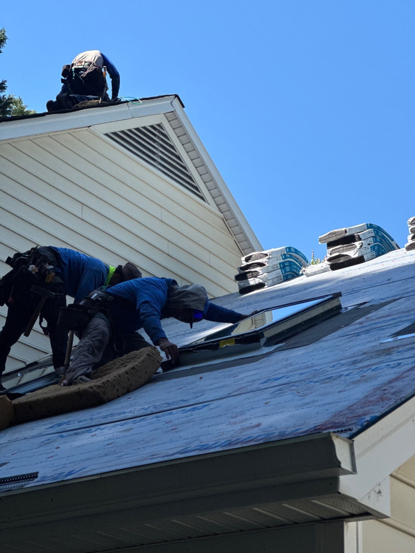 Roof Window Installation – Roofology of the Carolinas