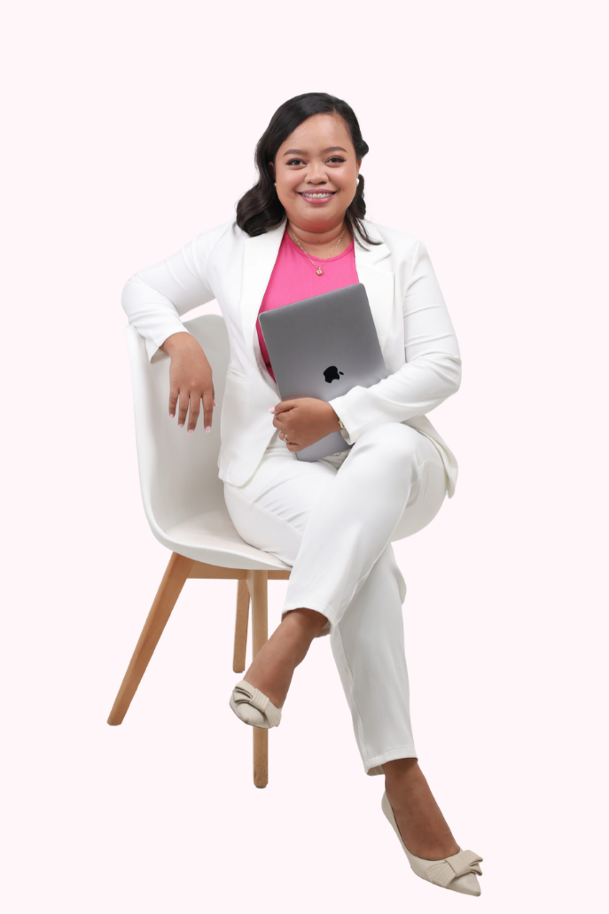 Portrait of Ruchie, founder of Work with Ruchie
