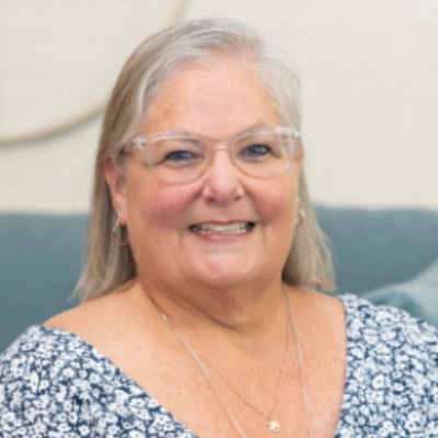 Linda Newsom-McCurdy, CAE