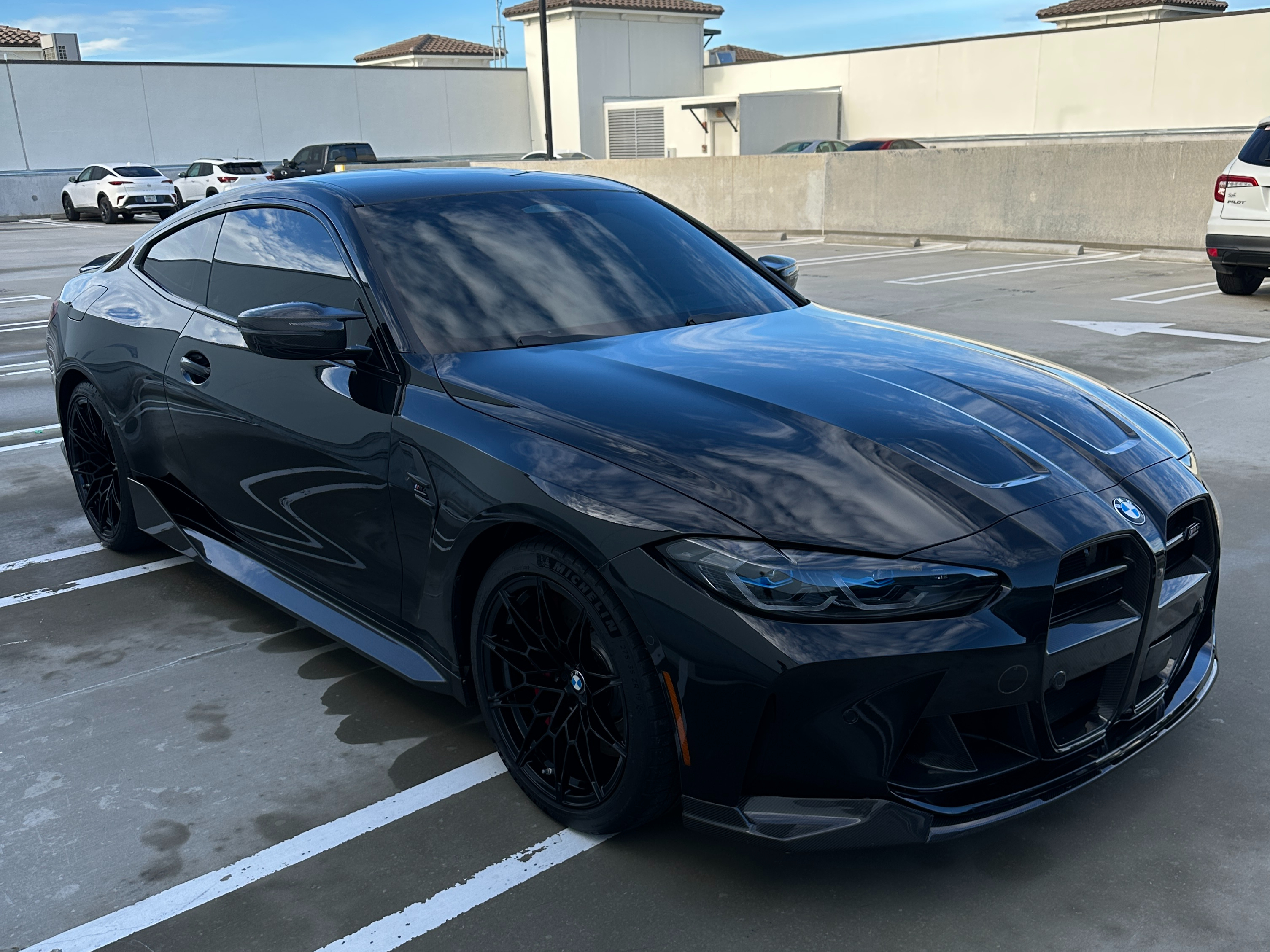 Mobile car detailing service in Miami FL — DD Auto Detailing at client location